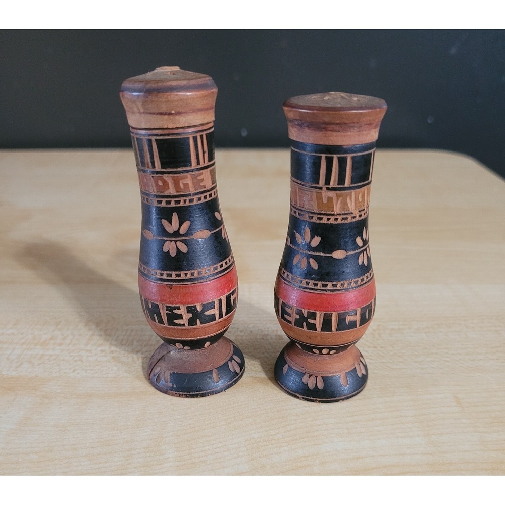 Vintage Mexico Wood Hand Carved Painted Salt & Pepper Shakers 1"x3.25" H